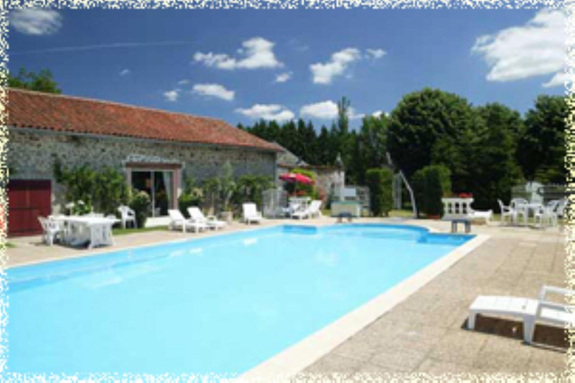 Hotellerie De Plein Air Camping Leychoisier Bonnac-la-Côte Exteriör bild